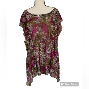 Lane Bryant | short sleeve feather pattern top